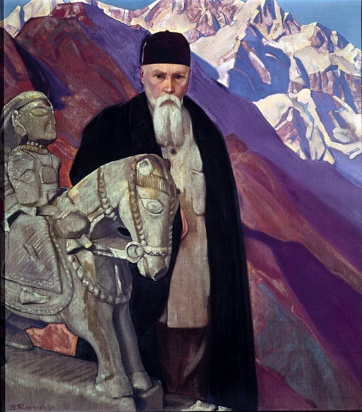 Relevance Of The Roerich Pact And The Banner Of Peace European   Nikolai Rerih U Statui Guga Chohana 1937g 